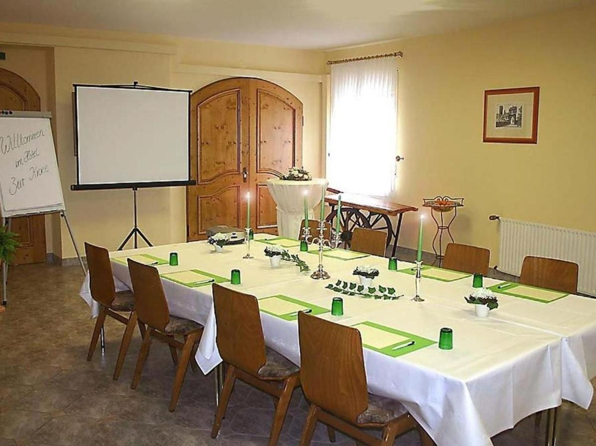 Ronneburg  Hotel Zur Krone מראה חיצוני תמונה