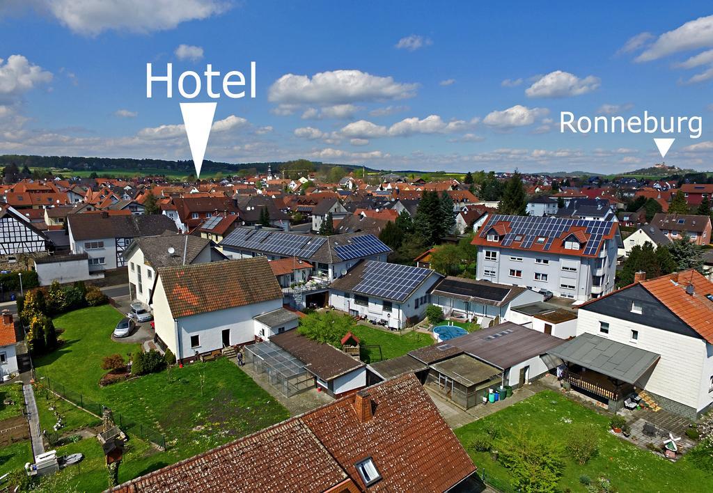 Ronneburg  Hotel Zur Krone מראה חיצוני תמונה